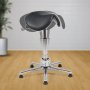 Satulatuoli Ergonea Luxe Twist aktiivituoli toimistossa