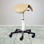 Satulatuoli aktiivituoli Ergonea Pilates aktiivinen Desert Sand outlet hintaan